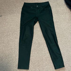 Lululemon ABC Slim Utilitech 30”